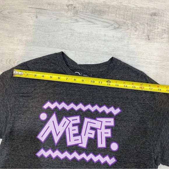 NEFF Disney Logo T-Shirt 90s Retro Size M in Grey Purple Unisex NWT - Picture 11 of 12